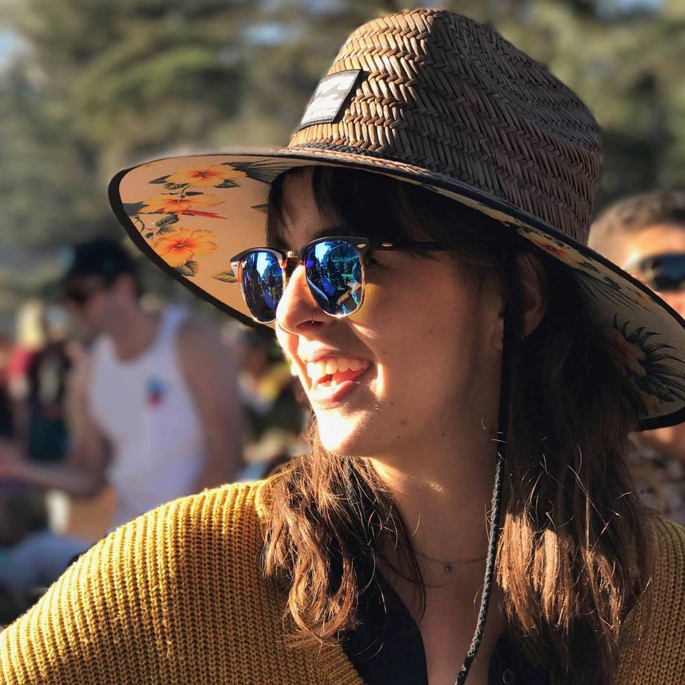 Meet your Posher, Emily